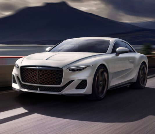 excellence magazine Bentley Mulliner elettrica lusso